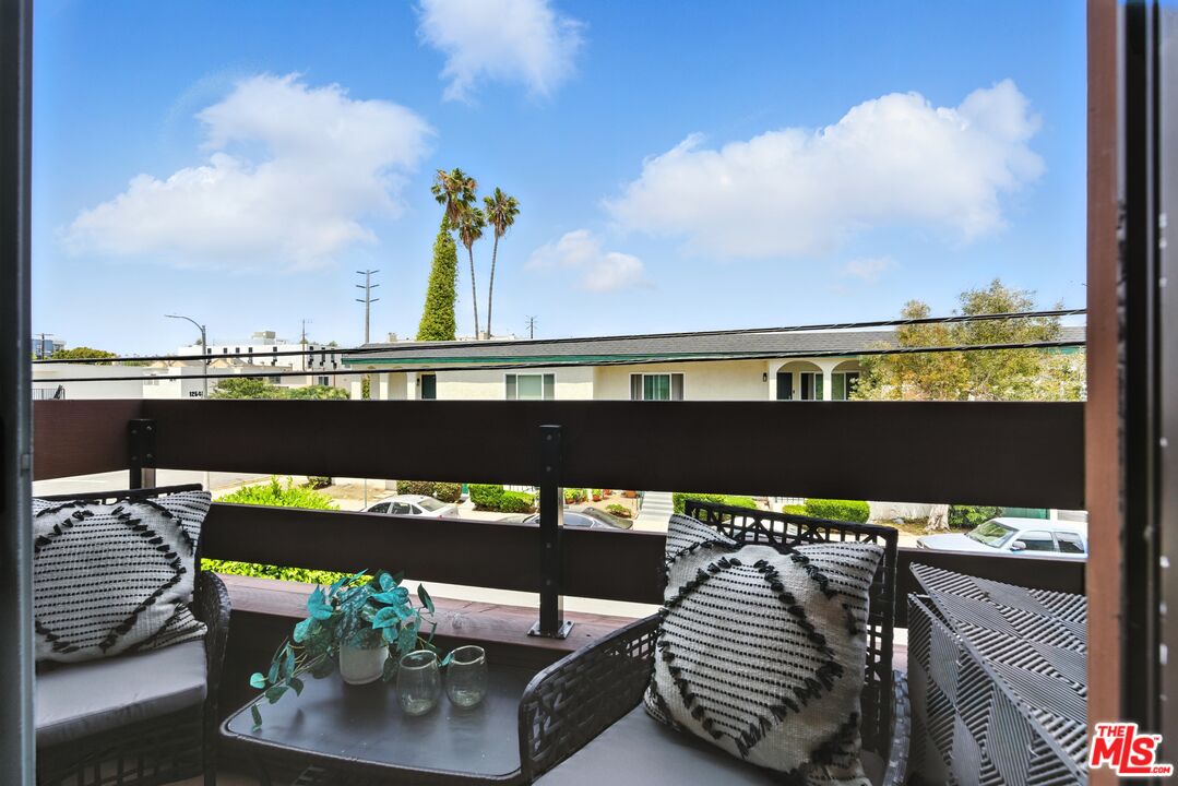 12602 Pacific Ave Unit: 5