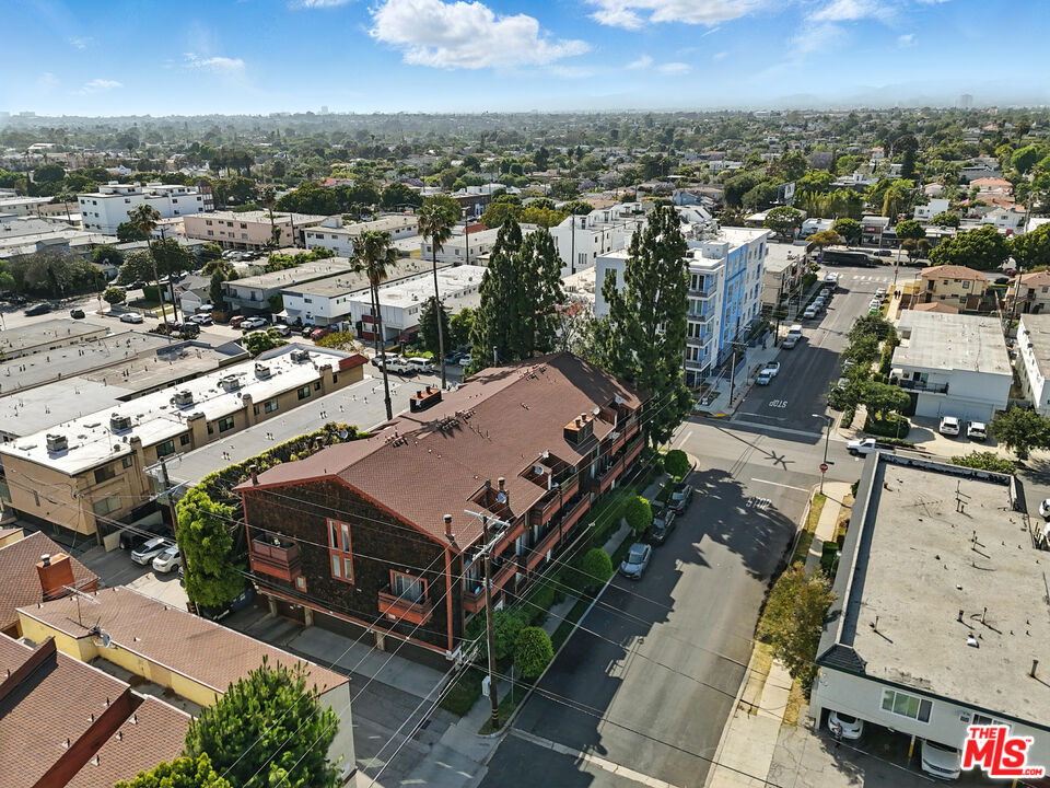 12602 Pacific Ave Unit: 5