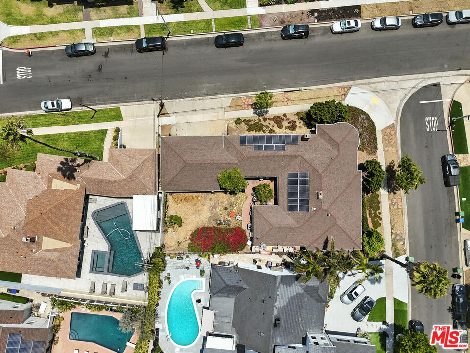 5644 S Garth Ave