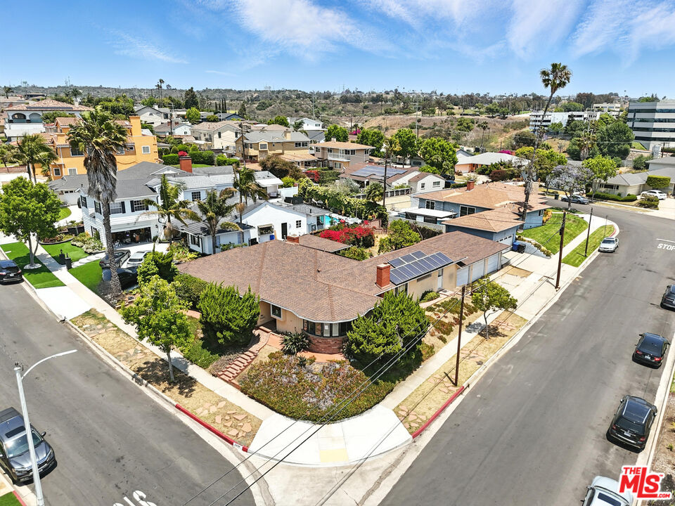5644 S Garth Ave