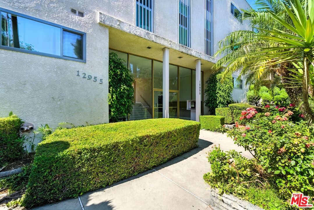 12955 Riverside Dr Unit: 210