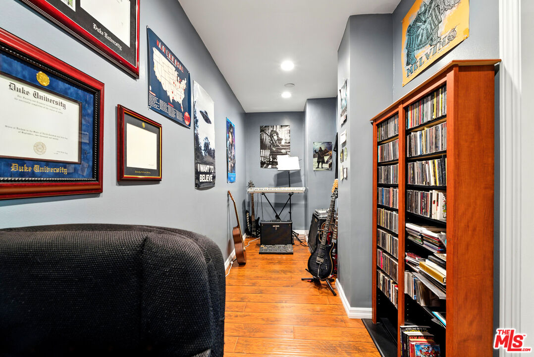 12955 Riverside Dr Unit: 210