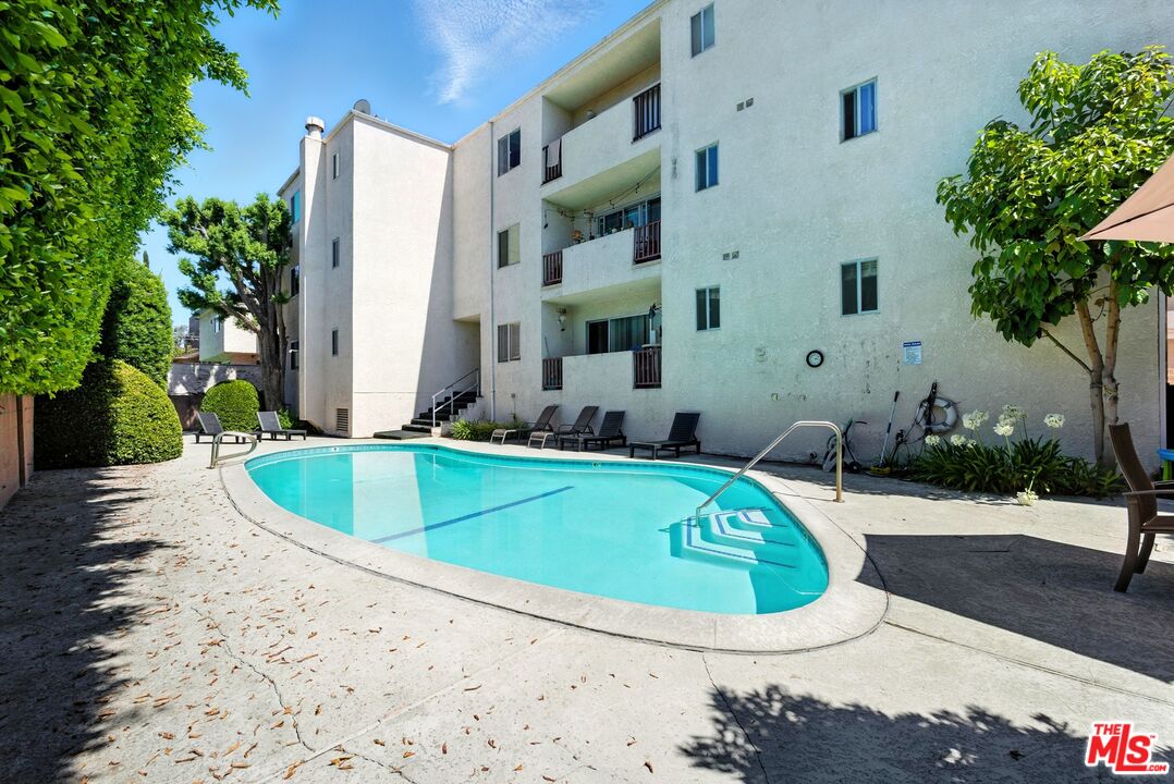 12955 Riverside Dr Unit: 210