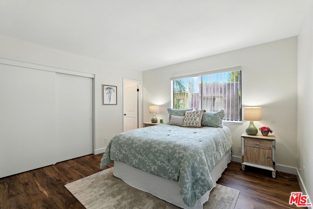 9000 Vanalden Ave Unit: 197