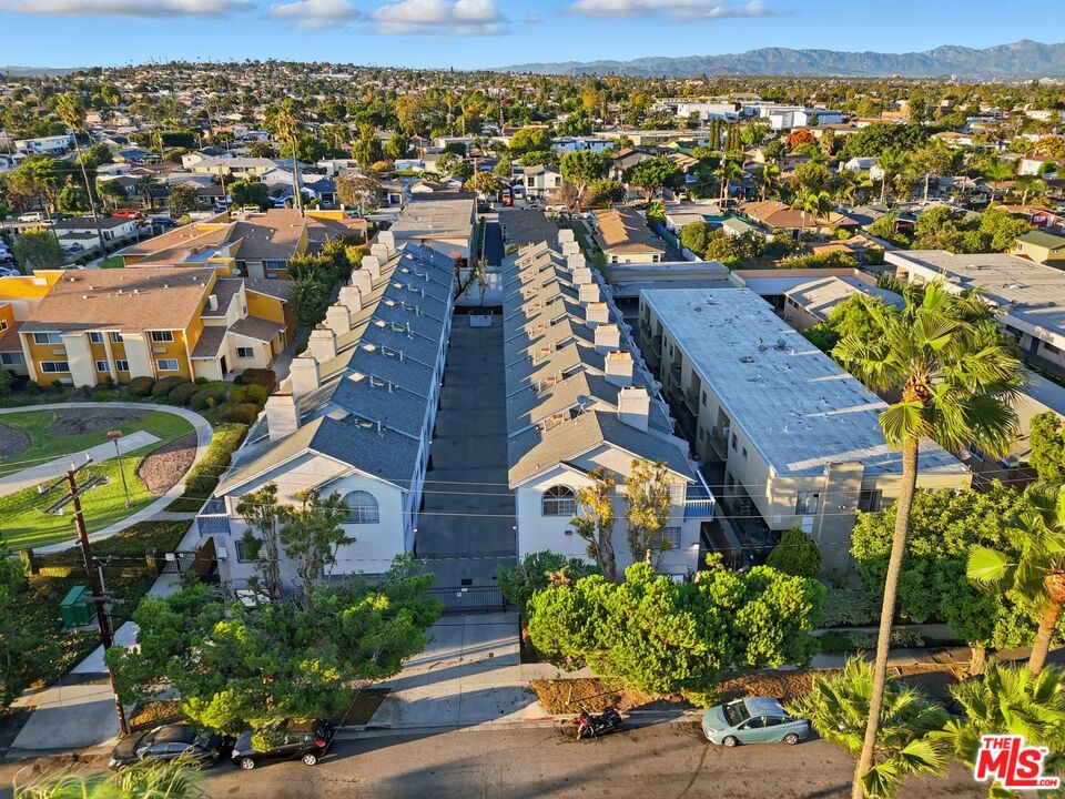 519 E Hazel St Unit: 11