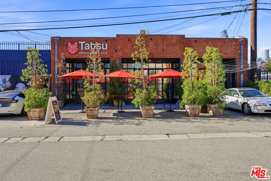 530 S Hewitt St Unit: 533