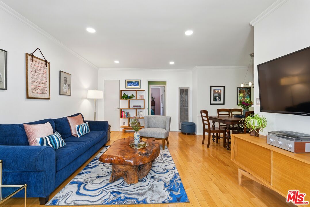 1929 Tamarind Ave Unit: 12