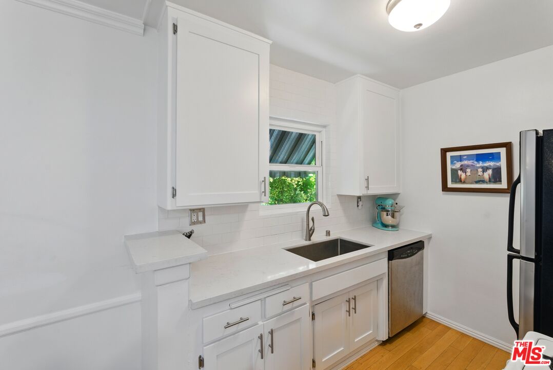 1929 Tamarind Ave Unit: 12