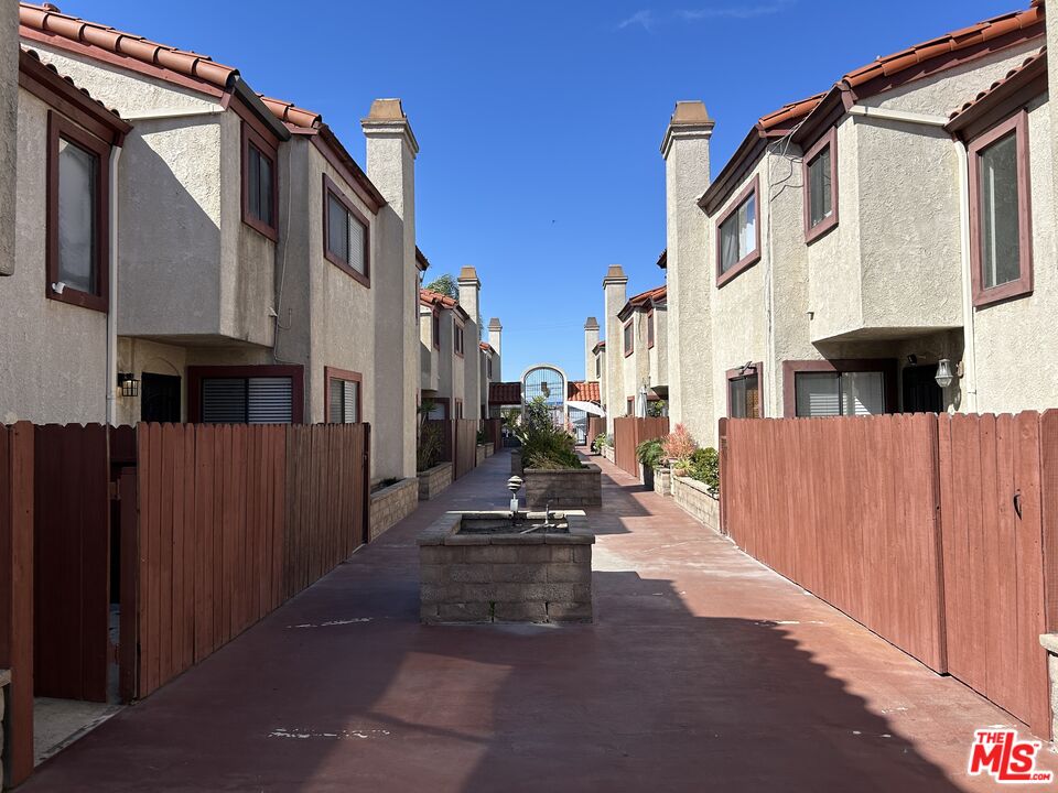 1450 W 146th St Unit: 14