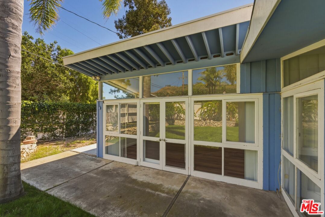26 Packet Rd