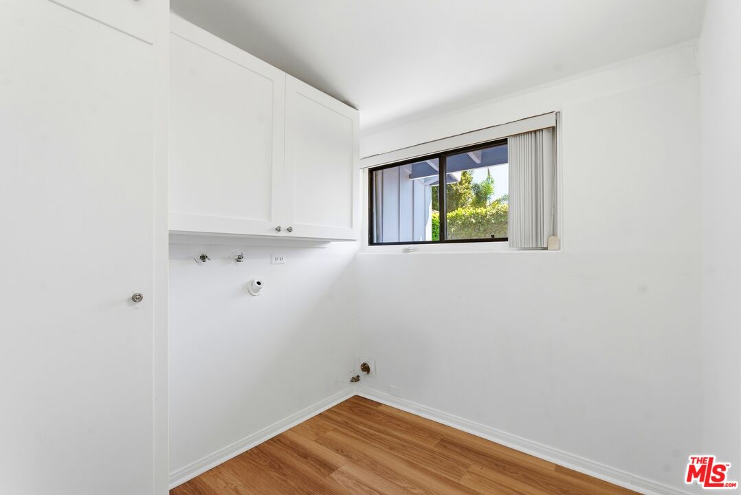 26 Packet Rd