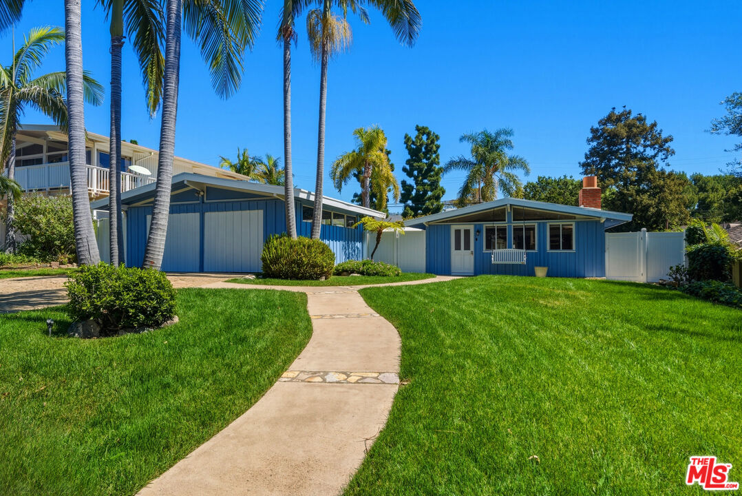 26 Packet Rd