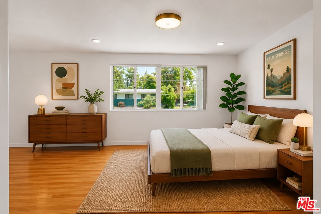 5314 Village Grn