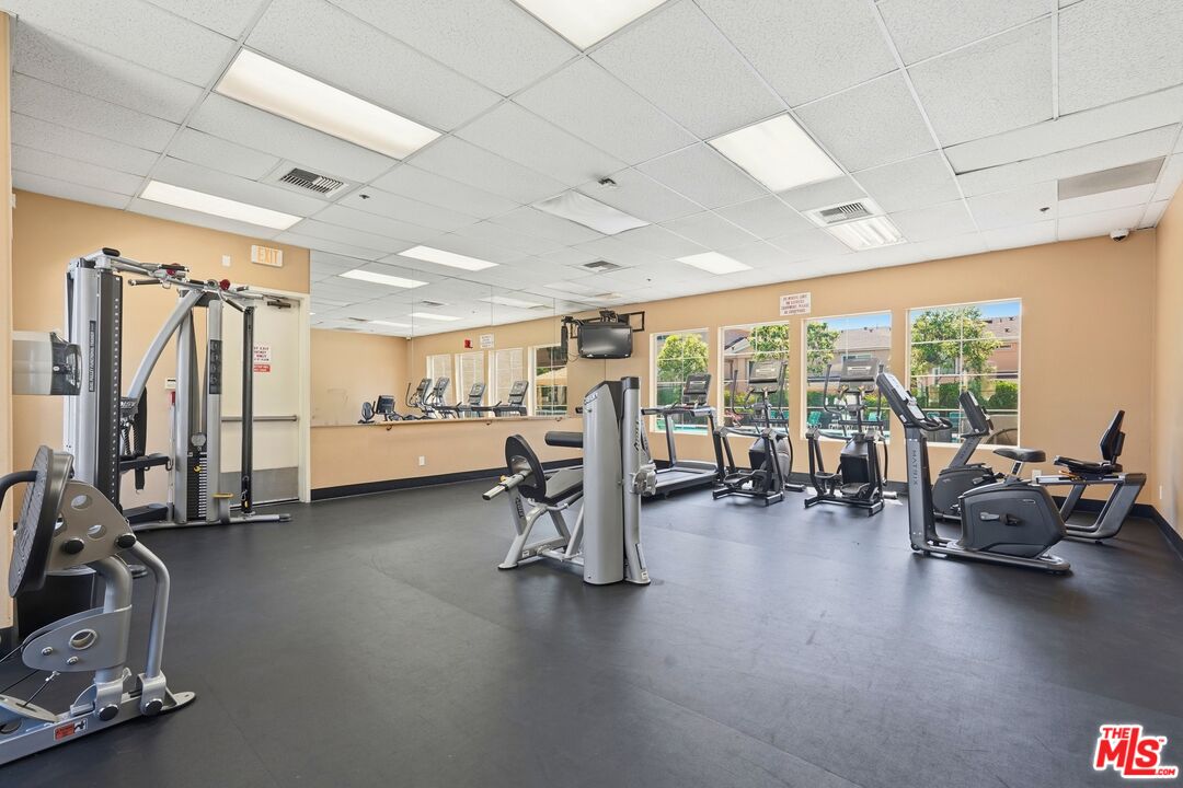 1050 Harbor Heights Dr Unit: C
