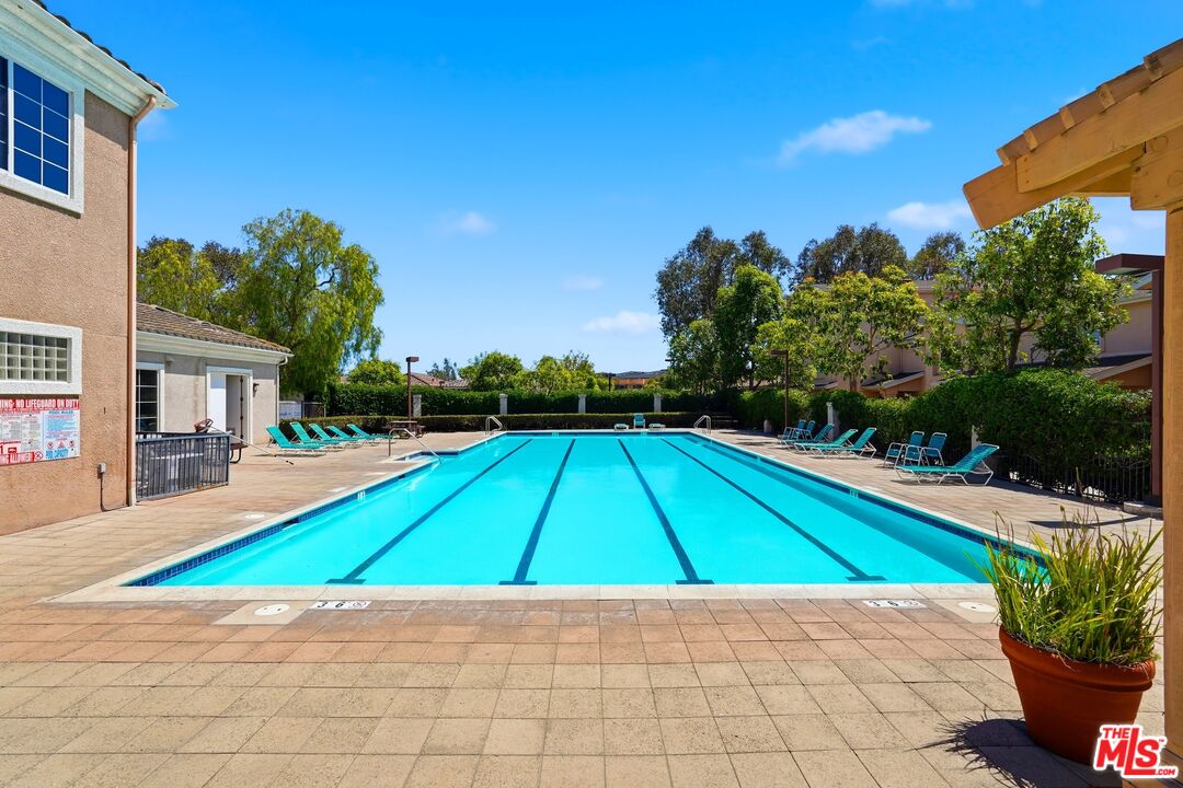 1050 Harbor Heights Dr Unit: C