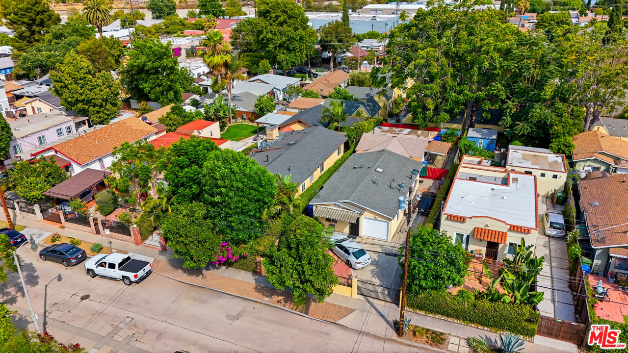 2754 Knox Ave