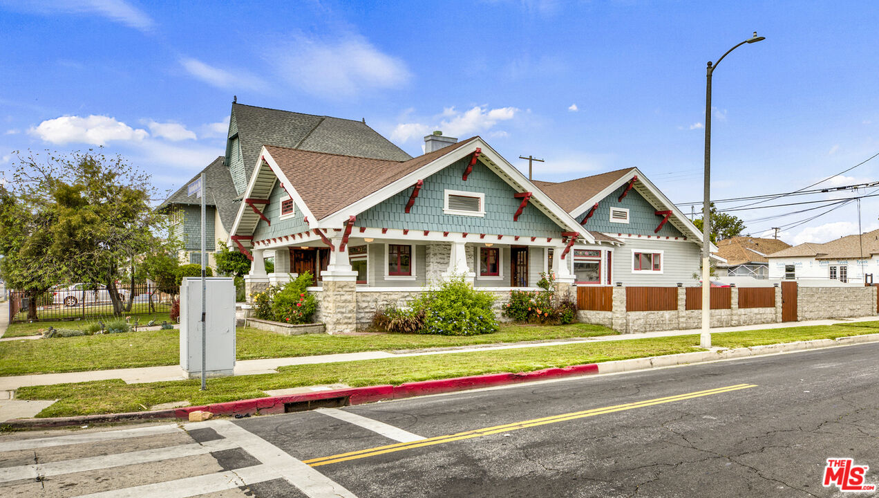 3628 Arlington Ave