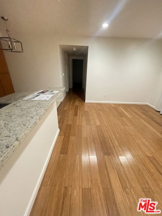 4810 S La Brea Ave Unit: 107