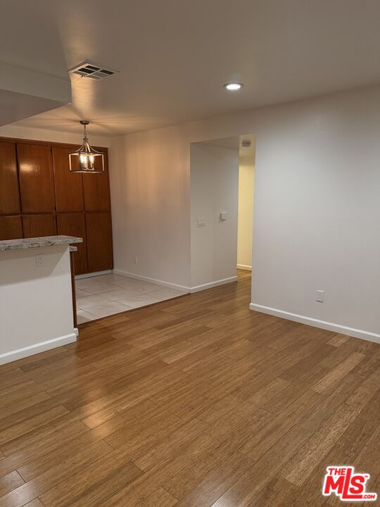 4810 S La Brea Ave Unit: 107