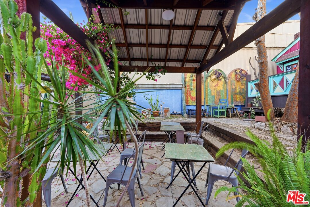 5371 Alhambra Ave