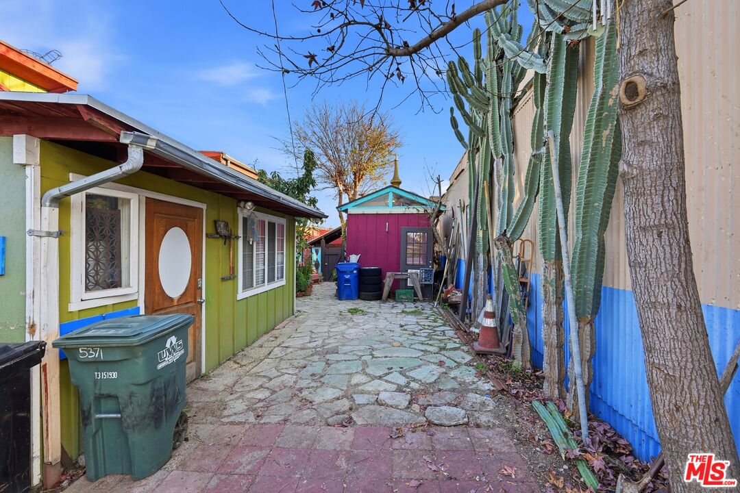 5371 Alhambra Ave