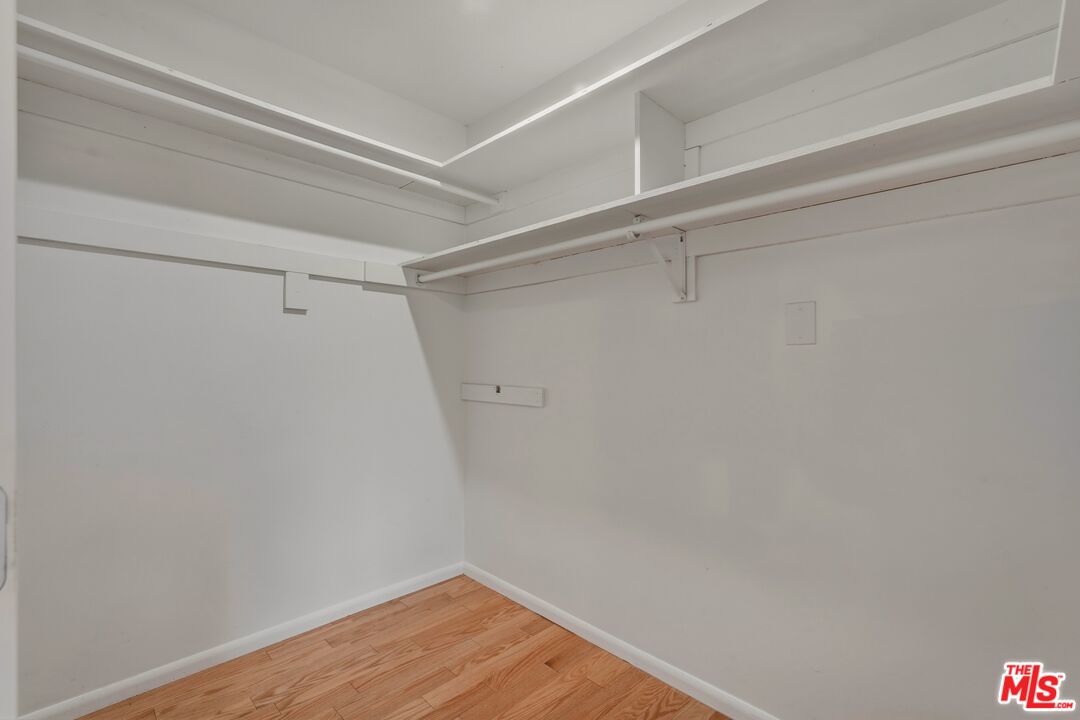 6845 Valley Circle Blvd Unit: 22