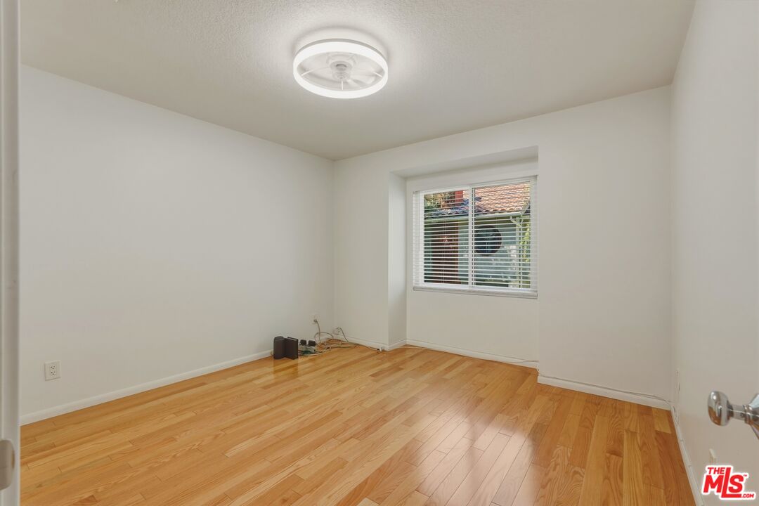 6845 Valley Circle Blvd Unit: 22