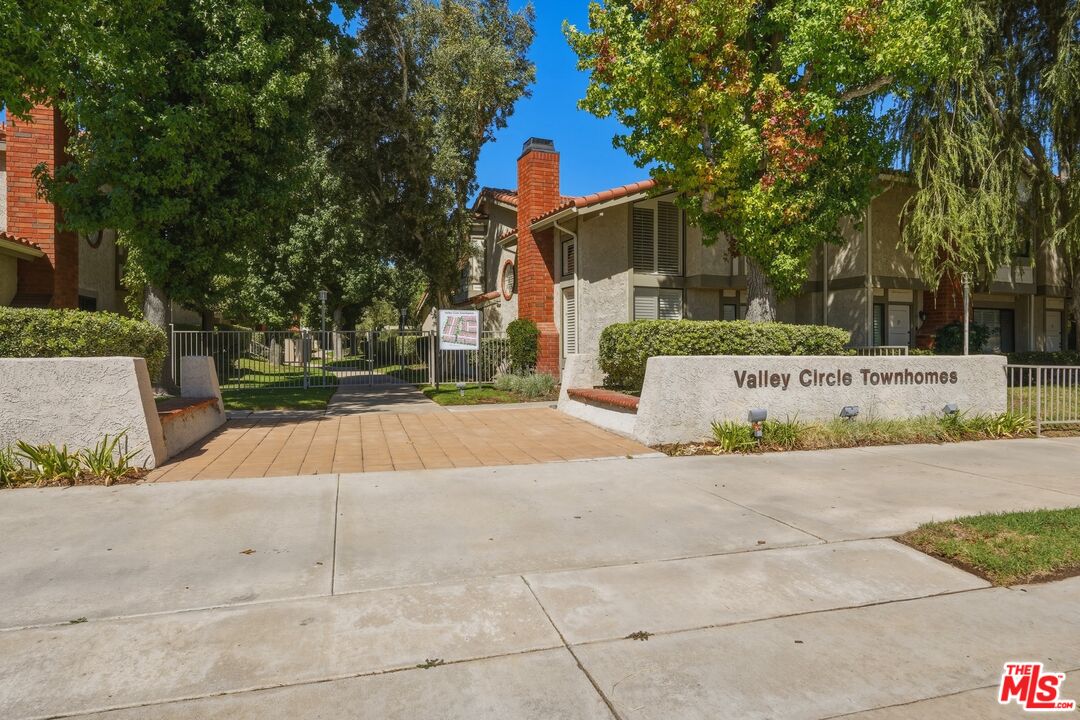 6845 Valley Circle Blvd Unit: 22