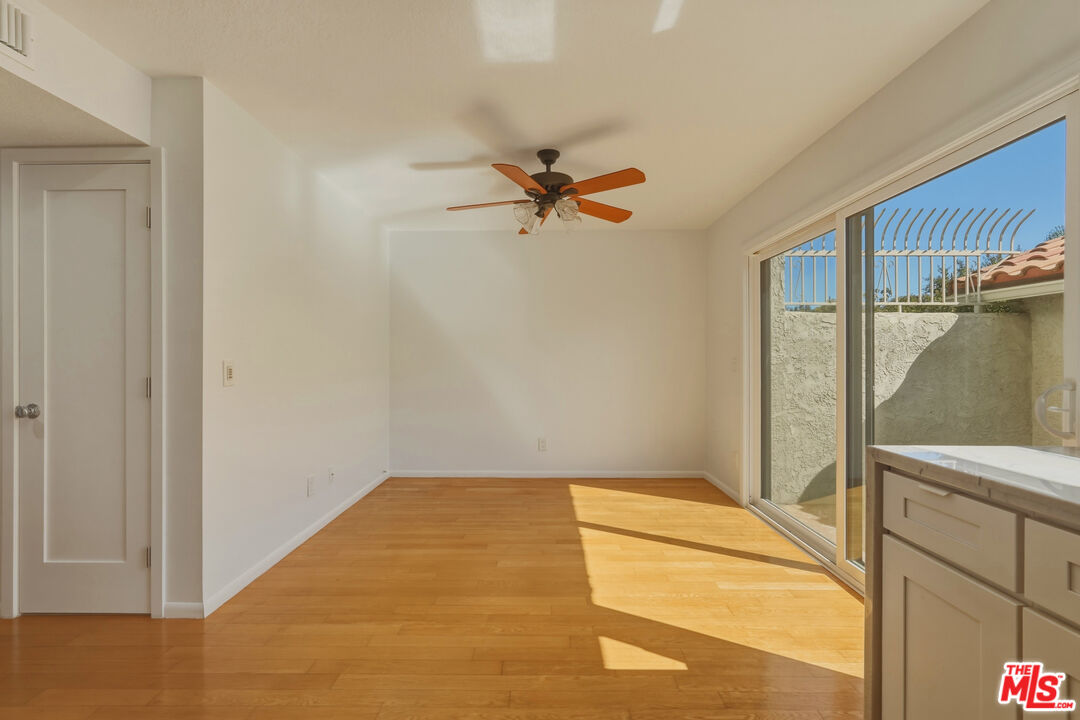 6845 Valley Circle Blvd Unit: 22