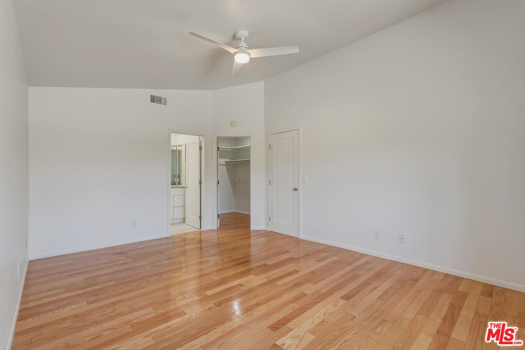6845 Valley Circle Blvd Unit: 22