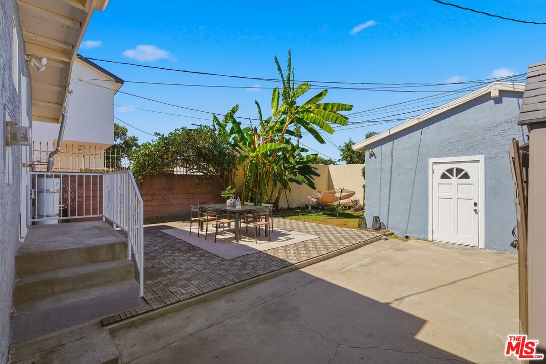 1825 Middleton Pl