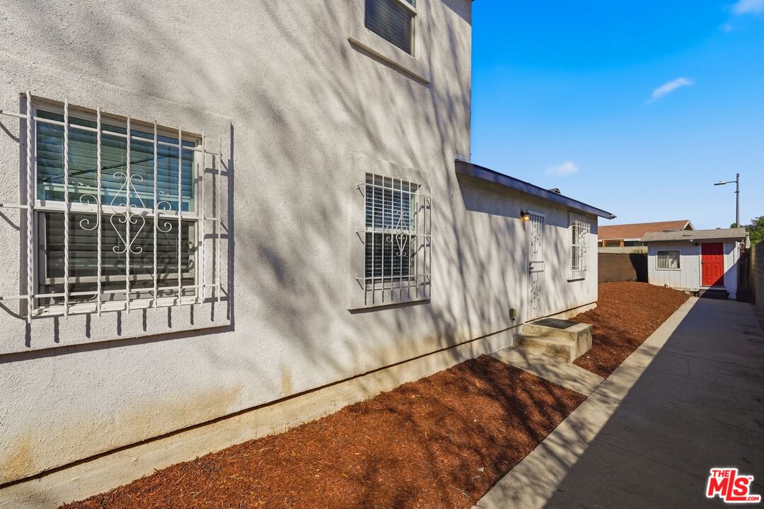 2216 5th Ave