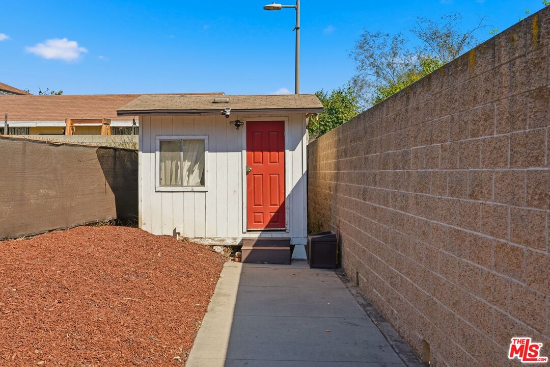 2216 5th Ave