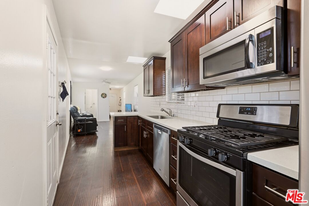 2216 5th Ave
