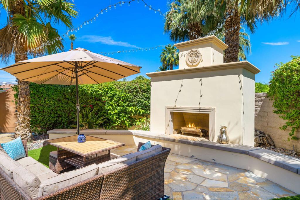 45368 Espinazo Street