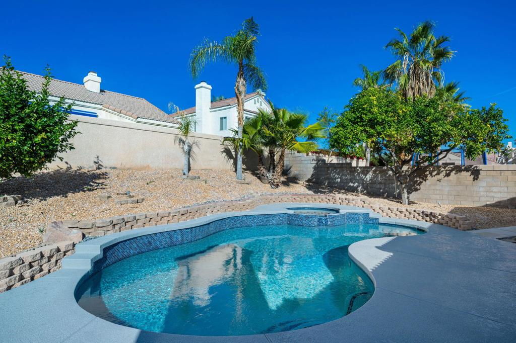 79360 Desert Stream Drive