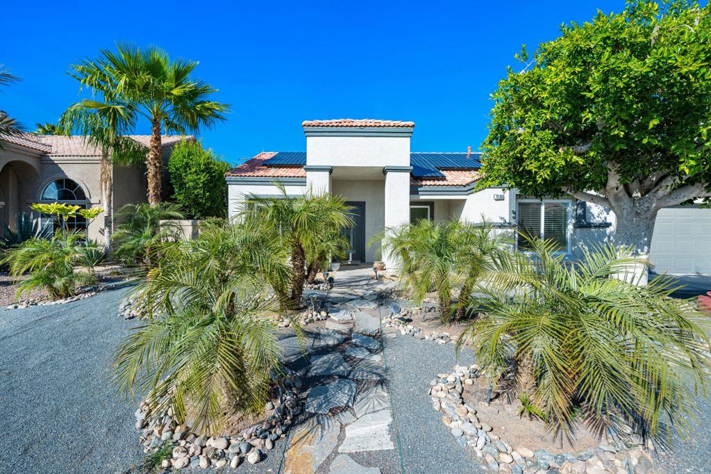 79360 Desert Stream Drive
