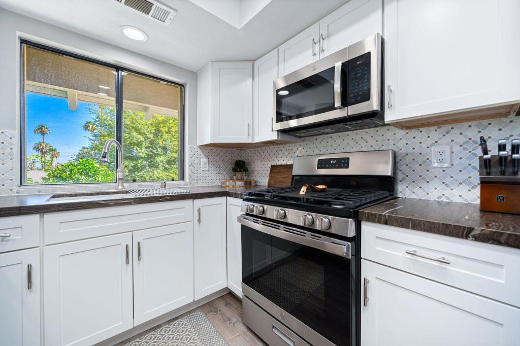 46621 Arapahoe Lane B