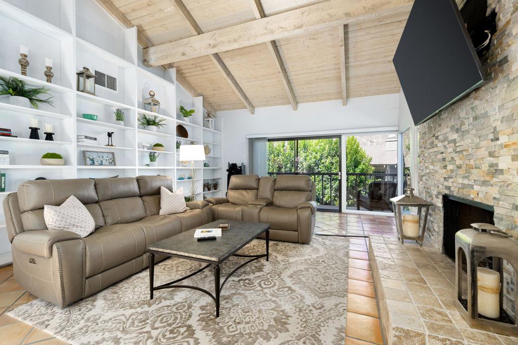 46621 Arapahoe Lane B