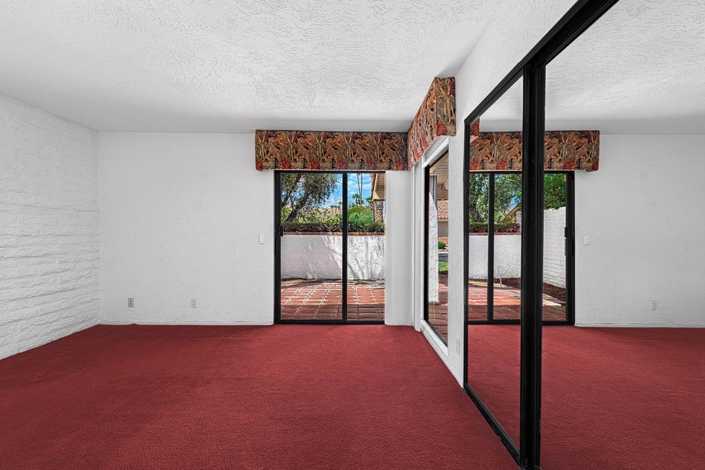 37710 Los Cocos Drive E