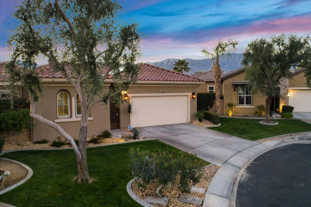 3 Pyramid Lake Court
