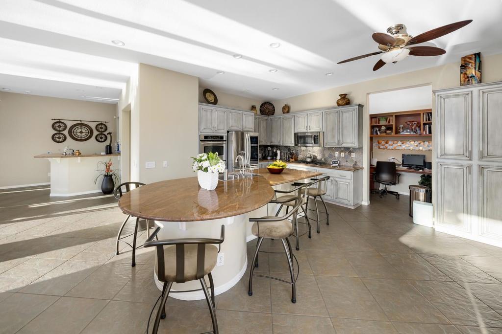 3 Pyramid Lake Court