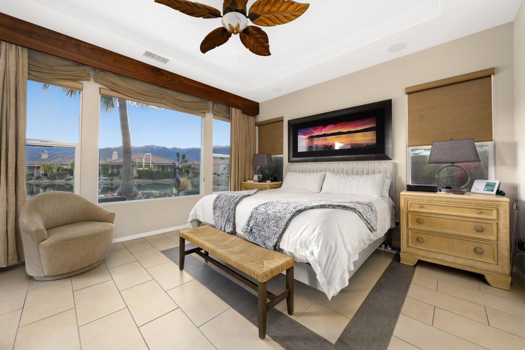 3 Pyramid Lake Court