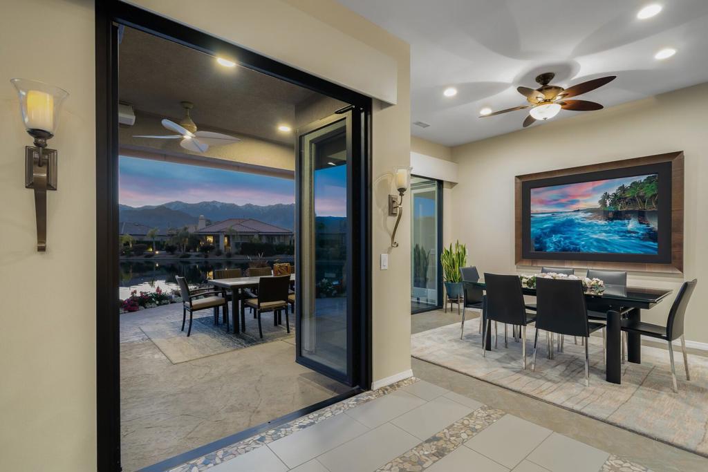 3 Pyramid Lake Court