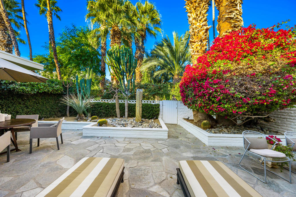 45415 San Luis Rey Avenue