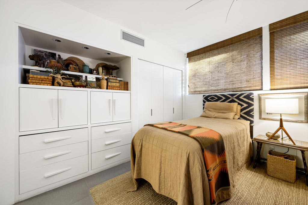 45415 San Luis Rey Avenue