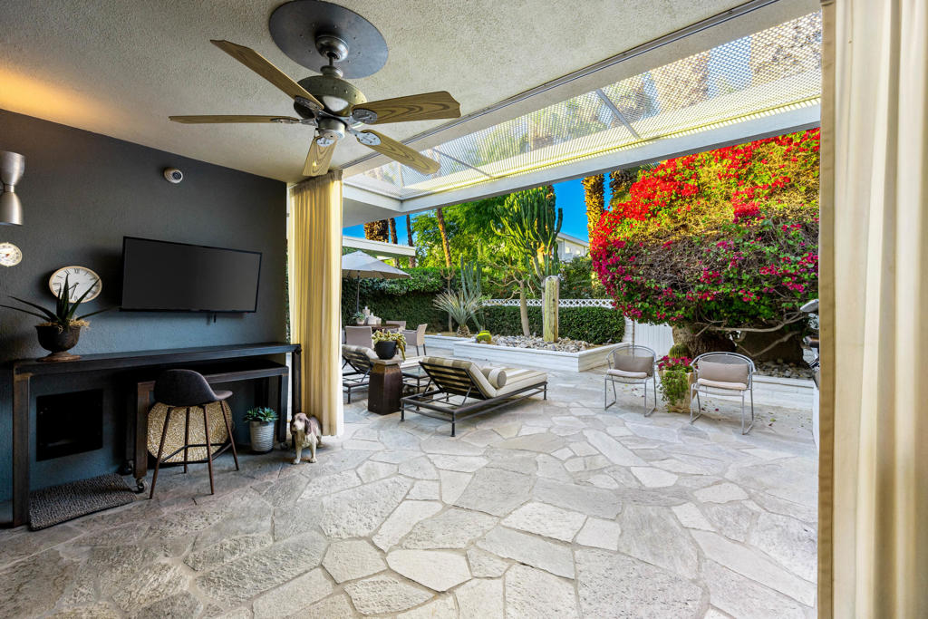 45415 San Luis Rey Avenue