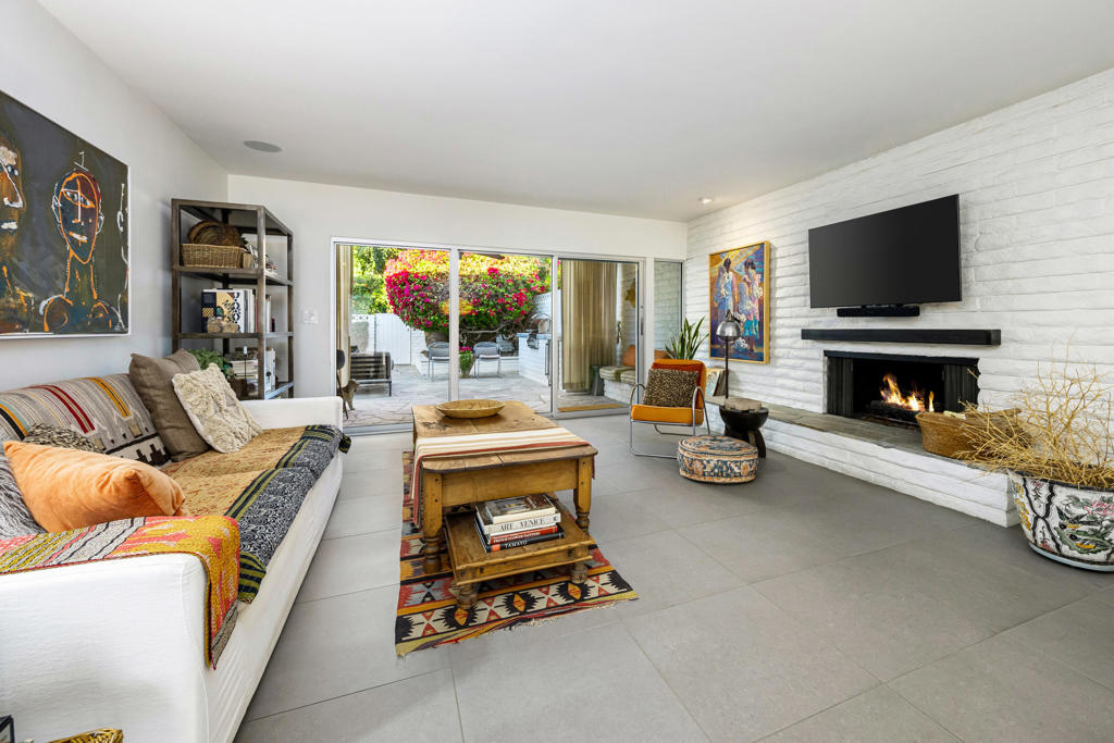 45415 San Luis Rey Avenue