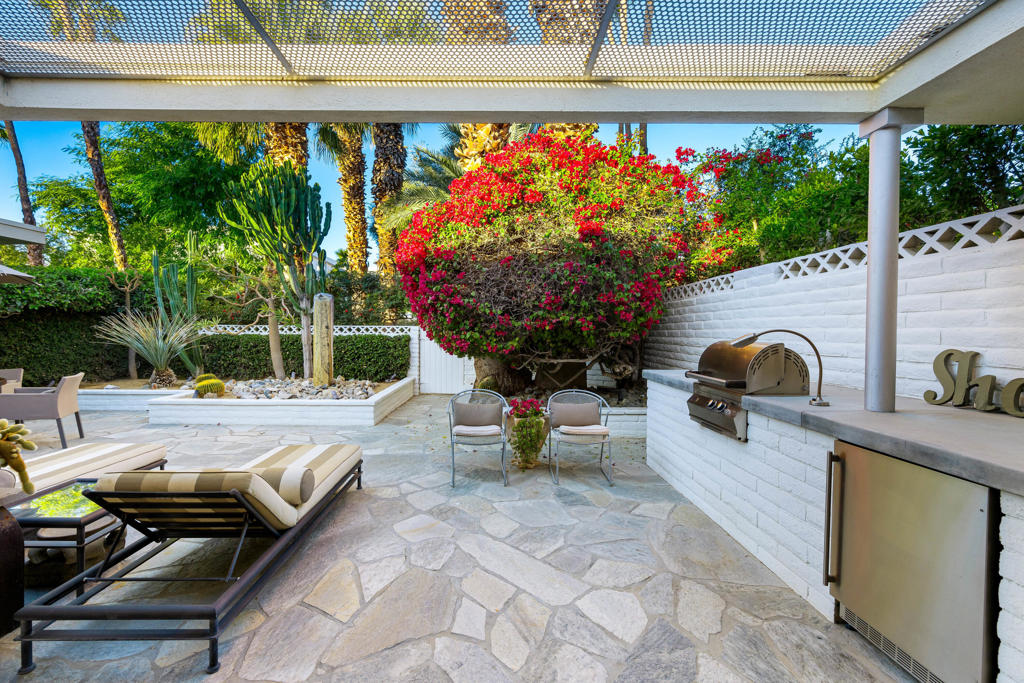 45415 San Luis Rey Avenue