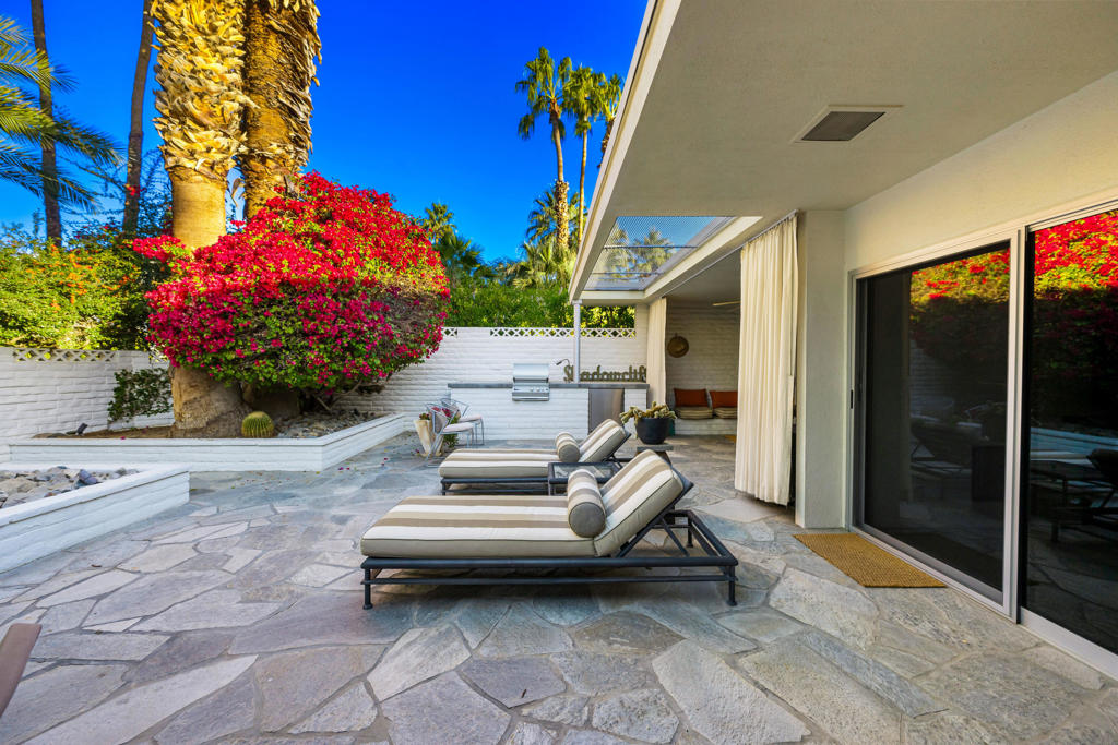 45415 San Luis Rey Avenue